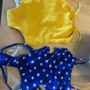 2 Girls Old Navy Swimsuits